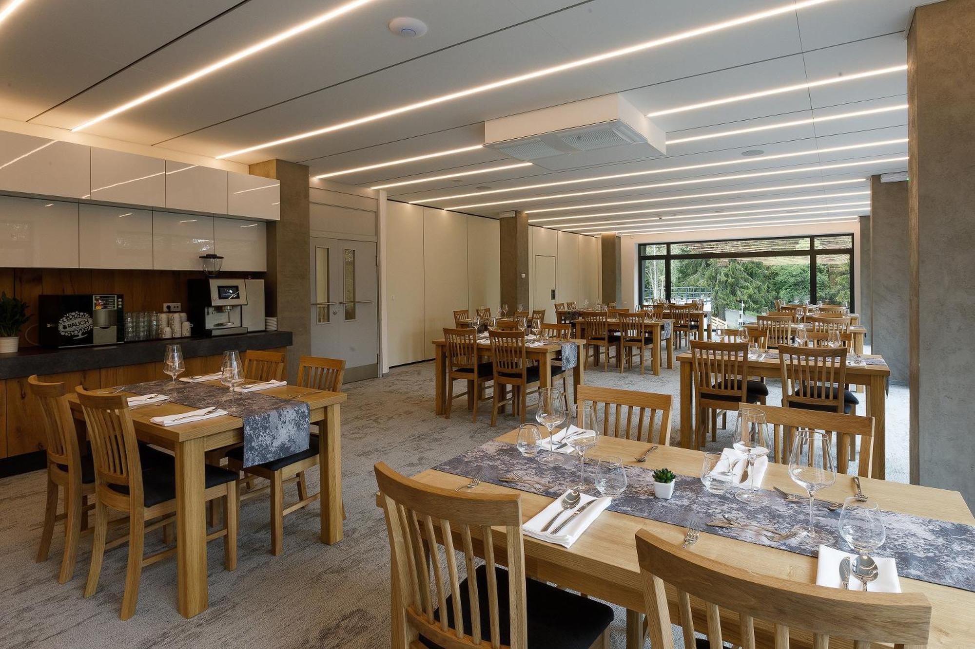 Sporthotel Olympia Stachy Dış mekan fotoğraf
